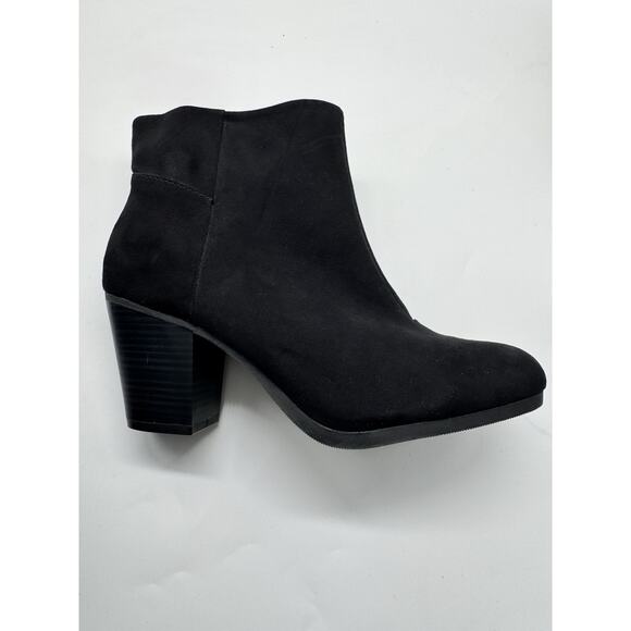 Old Navy Black Suede Round Toe Ankle Booties Women’s Size 9 - Picture 7 of 10